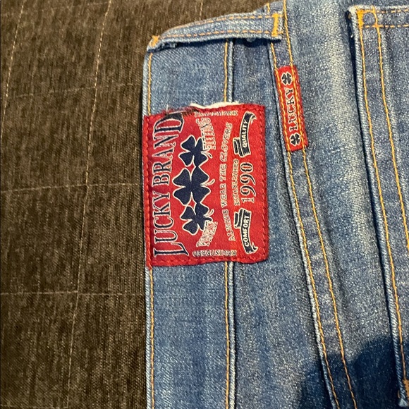 Lucky Brand jeans size 30 - Picture 3 of 3